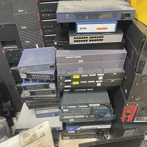 深圳回收界“六邊形戰(zhàn)士”，強(qiáng)到?jīng)]朋友